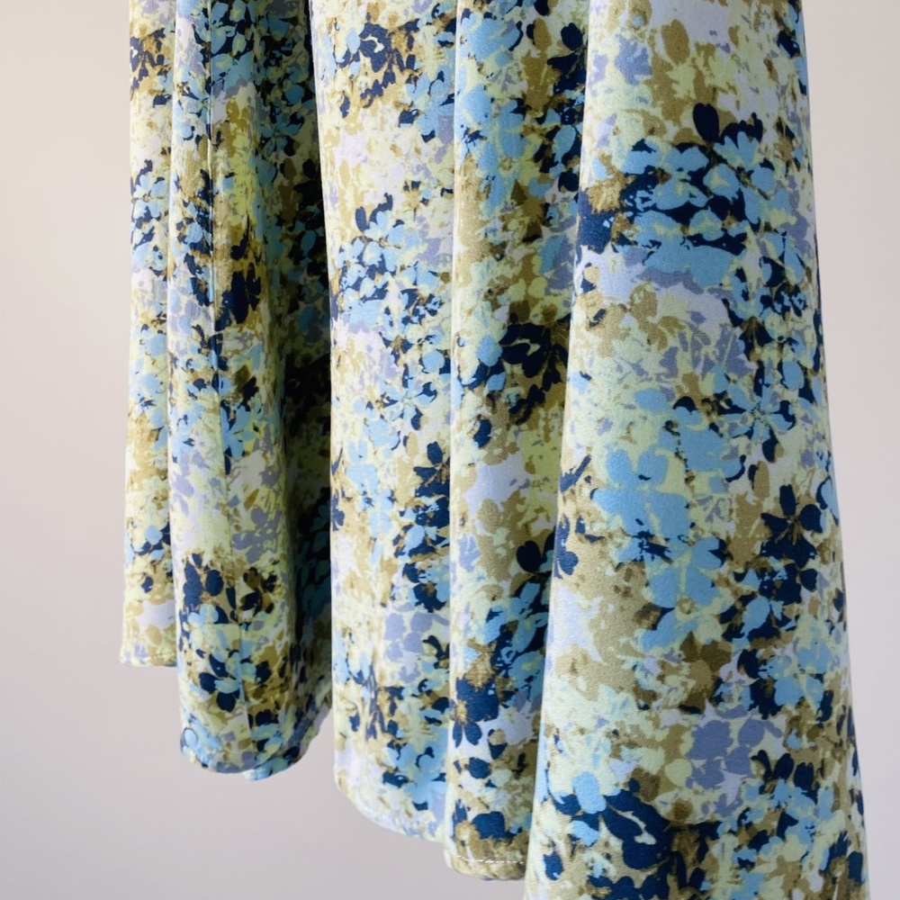 Chartreuse green and lilac floral flared skirt - Picture 5 of 5